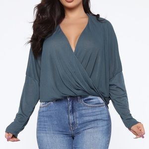 Fashion Nova Twisted Heart in Teal